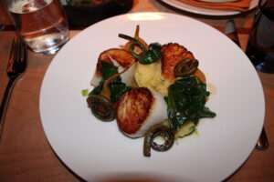 MAINE SCALLOPS at Narcissa