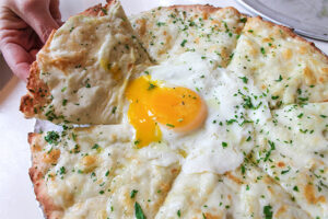 Gluten free brunch pizza with egg at Pizza Beach