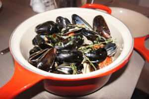 Steamed Blue Hill Bay Mussels at PassionFish Bethesda
