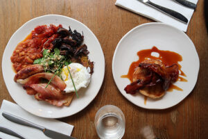 Apres Pancakes & Cooked Breakfast at Apres Food Co. in Farringdon, United Kingdom