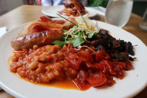 Apres Cooked Breakfast at Apres Food Co. in Farringdon, United Kingdom